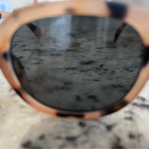 IZIPIZI Paris - Picture 3 of 12